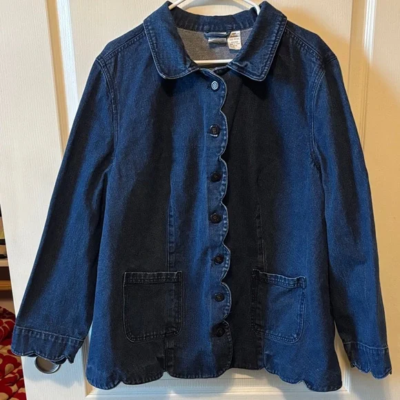 Vintage Blue Denim Jacket with Scalloped Edges and Sleeves - Picture 1 of 4